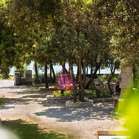 By The Sea Mandre, Pag - 6284 *