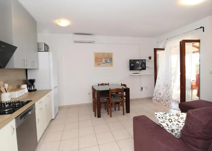 Apartamento By The Sea Mandre, Pag - 6284