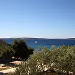 公寓 By The Sea Mandre, Pag - 6284 科兰