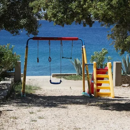 By The Sea Mandre, Pag - 6284 Kolan