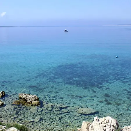 By The Sea Mandre, Pag - 6284 Kolan